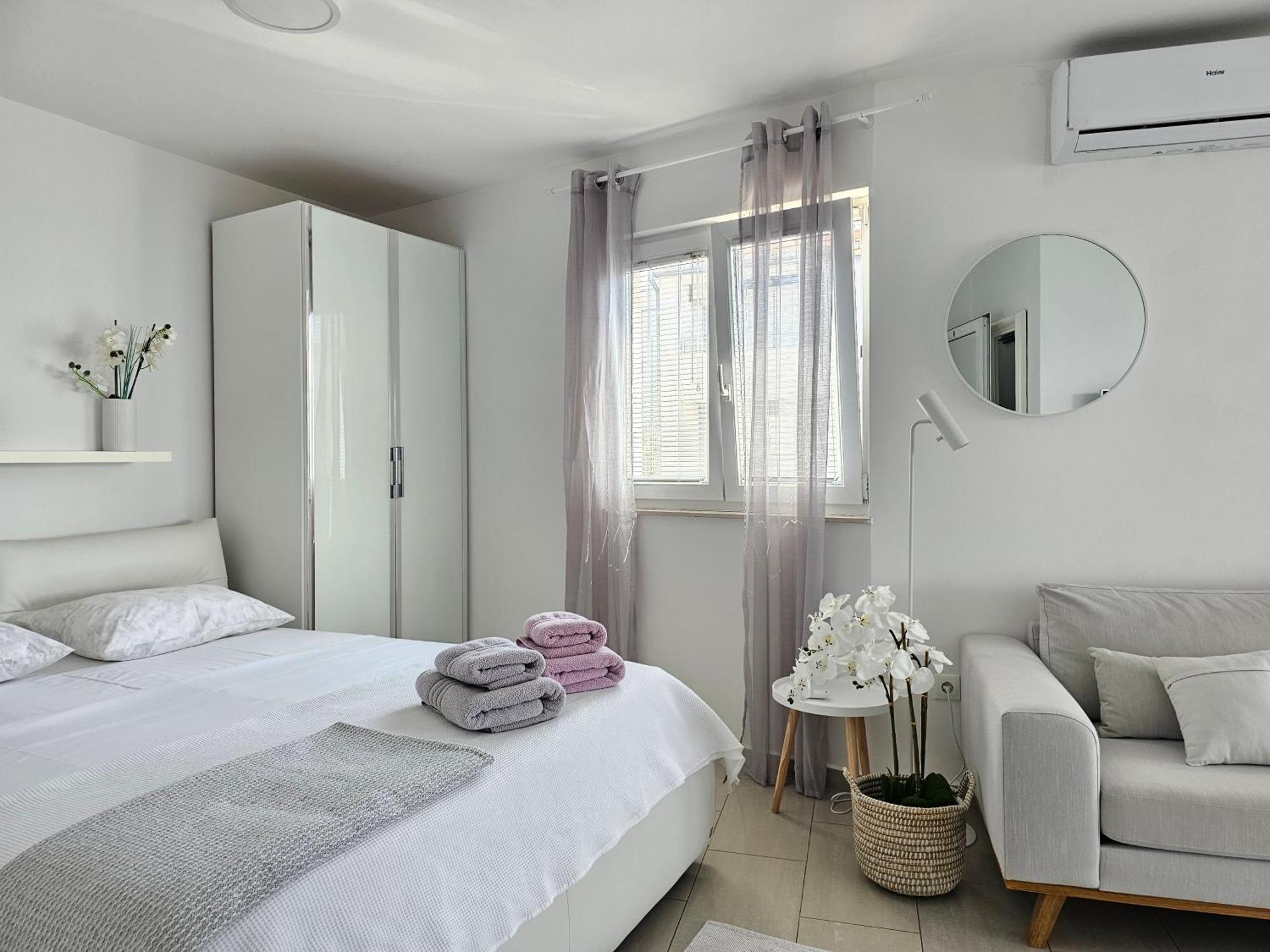 Seahouse By Jelena Apartment Bibinje Bagian luar foto