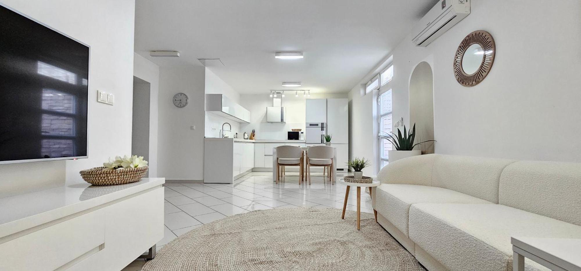 Seahouse By Jelena Apartment Bibinje Bagian luar foto