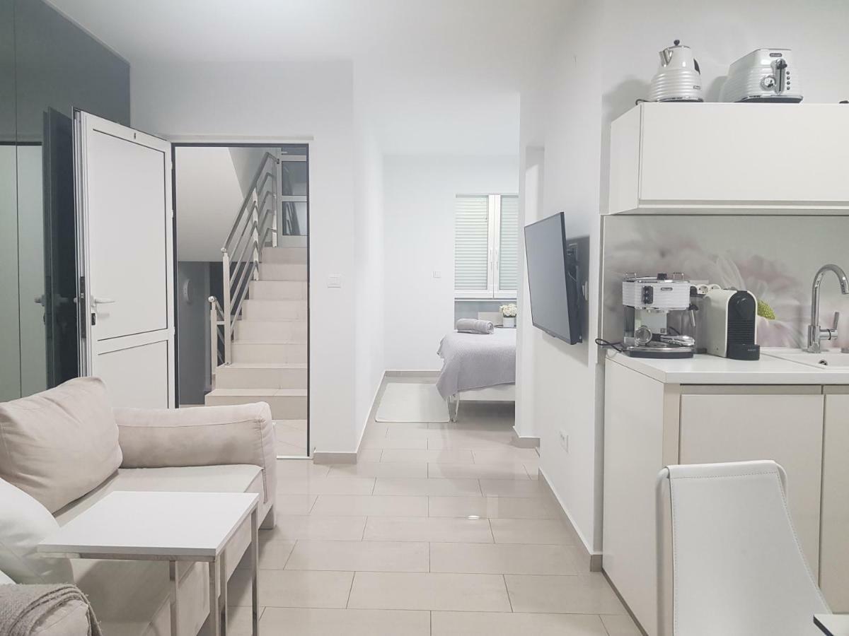 Seahouse By Jelena Apartment Bibinje Bagian luar foto