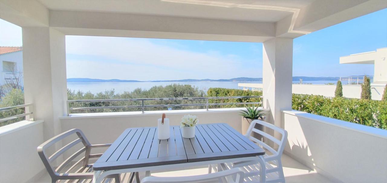 Seahouse By Jelena Apartment Bibinje Bagian luar foto